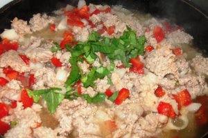 Musaca cu carne de porc si cartofi