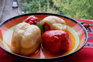 Ardei umpluţi la slow cooker Crock-Pot