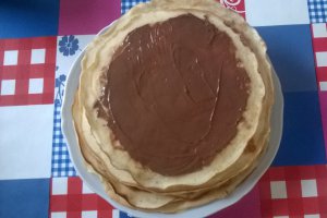 Clatite cu bombonele de ciocolata a la gabriela