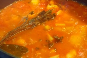 Babgulyas  cu carne de vitel
