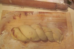 COZONAC CU NUCĂ, CACAO, CARAMEL ȘI NUCĂ DE COCOS