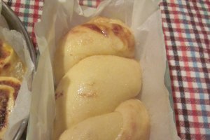 COZONAC CU NUCĂ, CACAO, CARAMEL ȘI NUCĂ DE COCOS