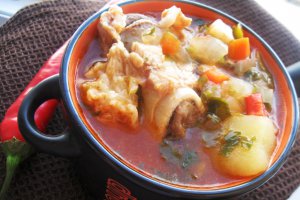 Ciorba cu carne de porc