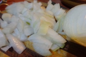 TOCANITA OSPATARULUI  -CU MAMALIGUTA