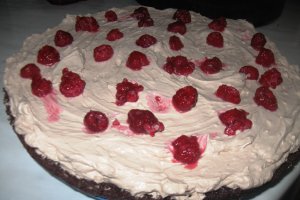 Tort Eva (cu zmeura, portocala si ciocolata)