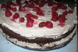 Tort Eva (cu zmeura, portocala si ciocolata)