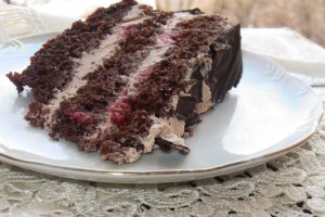Tort Eva (cu zmeura, portocala si ciocolata)