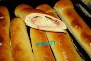 Baghete cu sunca si cascaval
