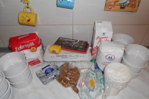 Cozonacei cu rahat si ciocolata