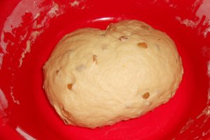 Cozonacei cu rahat si ciocolata