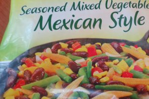 Muffins de vitel cu legume mexicane