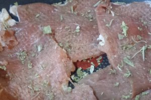 Snitel de porc in crusta de cartofi