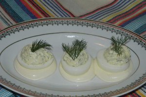 Oua umplute cu branza