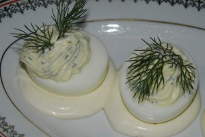 Oua umplute cu branza