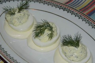Oua umplute cu branza