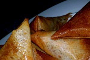 Samosa cu carne de vita