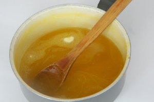 Sos de portocale, reteta aromata perfecta pentru a imbogati gustul oricarui desert