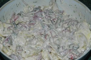 Salata cu tortelloni