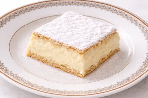 Reteta gustoasa de Desert Prajitura cremsnit, prajitura copilariei mele