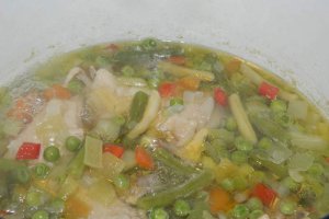 Ciorba de pui cu zeama de varza