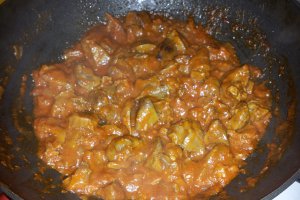 Tocanita de pipote si ficatei de pui