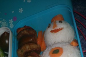 Chiftelute de ton in Bento