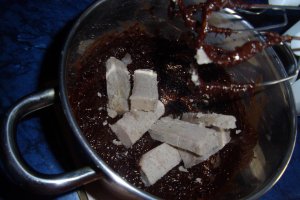 Deliciu de ciocolata cu castane