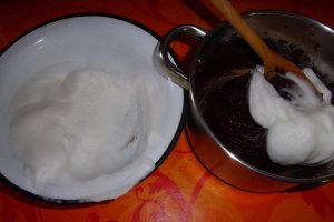 Deliciu de ciocolata cu castane