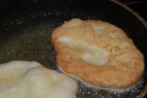 Placinte cu branza sarata