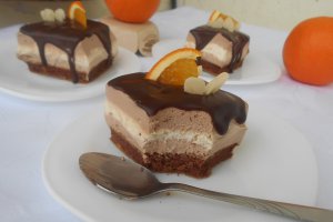 Prajitura cu crema de portocale si ciocolata