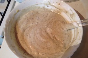 Tort de ciocolata, portocale si nuci pentru o dubla aniversare