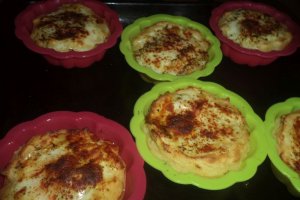 Tarte de piure,ou si cascaval la cuptor