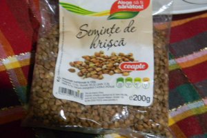 Supa cu verdeturi, hrisca si smantana