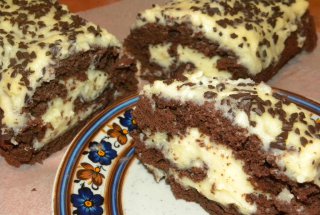 Rulada cu crema de vanilie