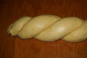 Cozonac cu nuca