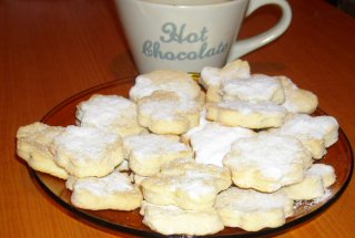 Biscuiti vanilati  fragezi