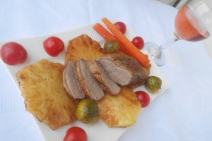 Piept de rata cu ananas