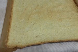 Rulada din albusuri cu crema de cocos si ciocolata