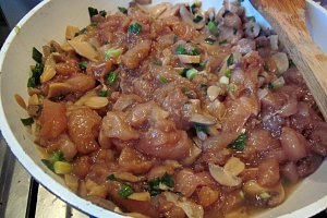 CHEC APERITIV CU PUI, ȘUNCĂ, CIUPERCI ȘI LEGUME
