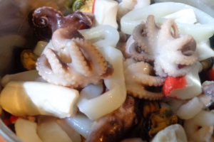 Fructe de mare cu pesto si paste proaspete