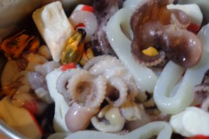 Fructe de mare cu pesto si paste proaspete