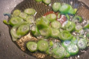 Fructe de mare cu pesto si paste proaspete