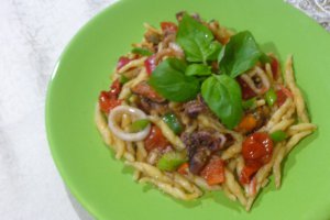 Fructe de mare cu pesto si paste proaspete