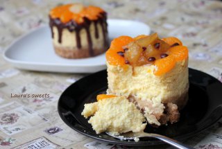 Mini cheesecake cu ananas si ciocolata