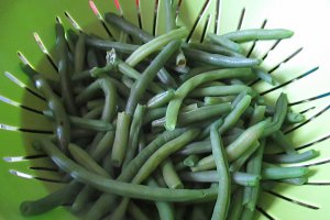 Tort aperitiv cu clatite si pesto