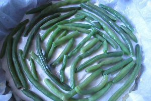 Tort aperitiv cu clatite si pesto