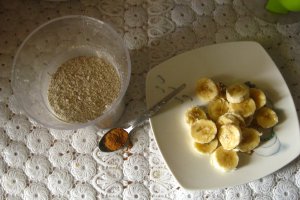 Clatite cu banana si ovaz (vegane)