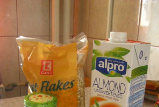 Clatite cu banana si ovaz (vegane)