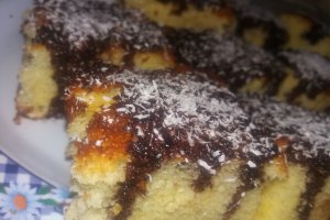 Prajitura pufoasa cu nuca de cocos
