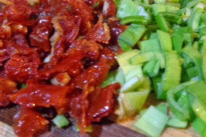 Ciuperci umplute cu carne de pui